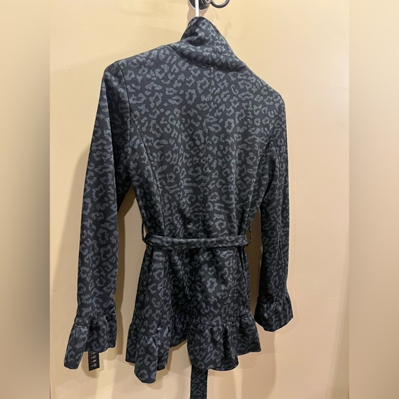 New with Tags Sandro Studio Leopard Ruffle Jacket - Picture 2 of 2